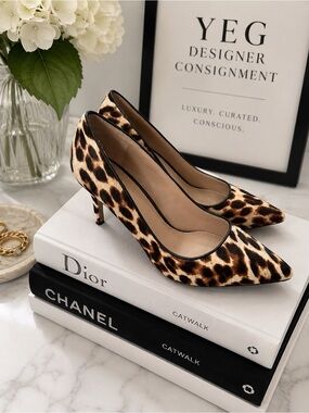 Tory Burch Leopard Calf Hair Heels Size 8